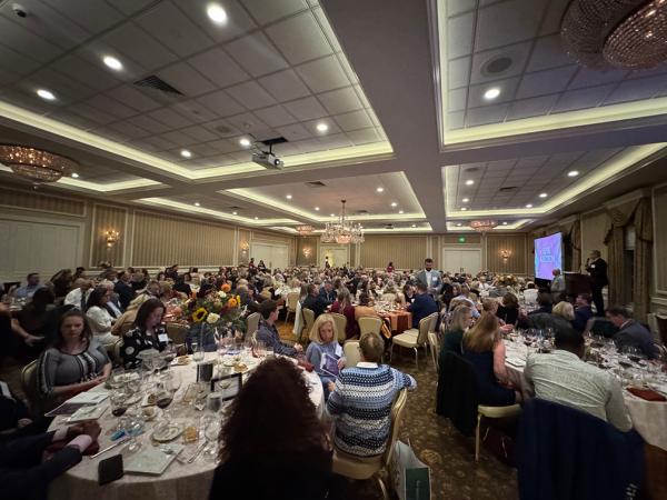 WDU Web Photo template58